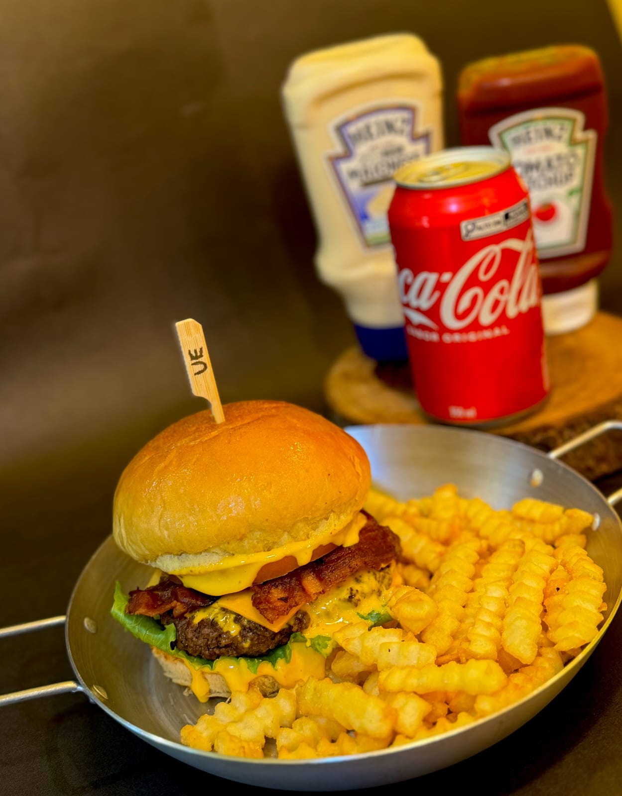 COMBO 1 UÉ NANA + 1 BEBIDA + BATATA FRITA